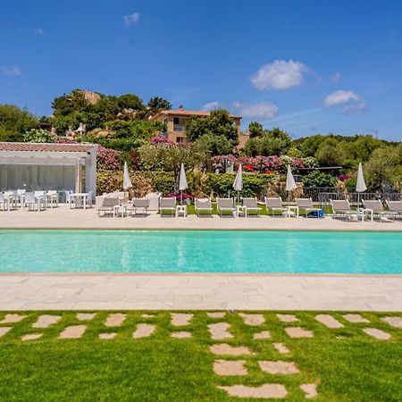 La Corte Di Pulicinu Baja Sardinia Bagian luar foto