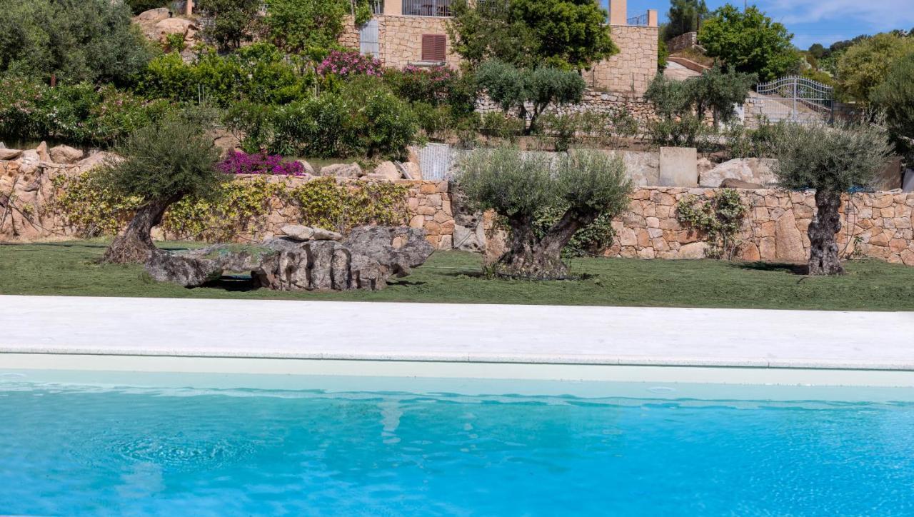 La Corte Di Pulicinu Baja Sardinia Bagian luar foto